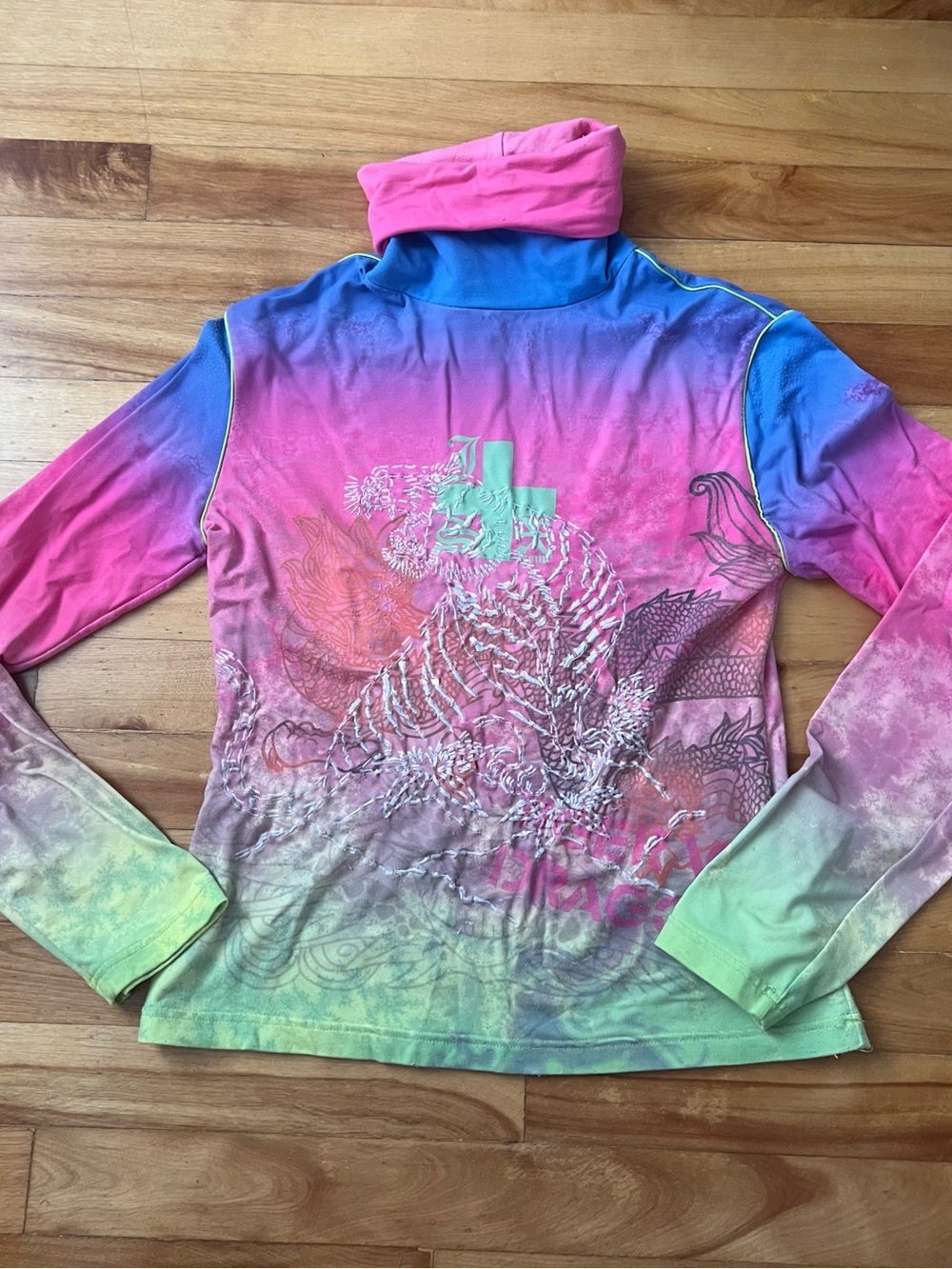Colorful Gradient Dragon Print Long Sleeve turtleneck from Paris